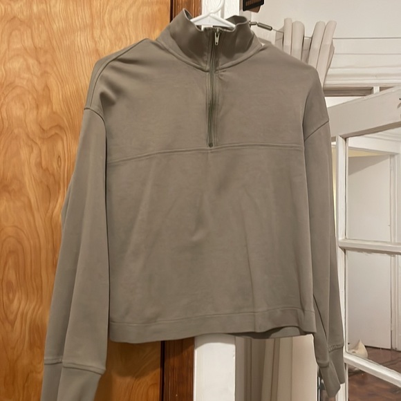H&M Half Zip Sweatshirt - Picture 3 of 9